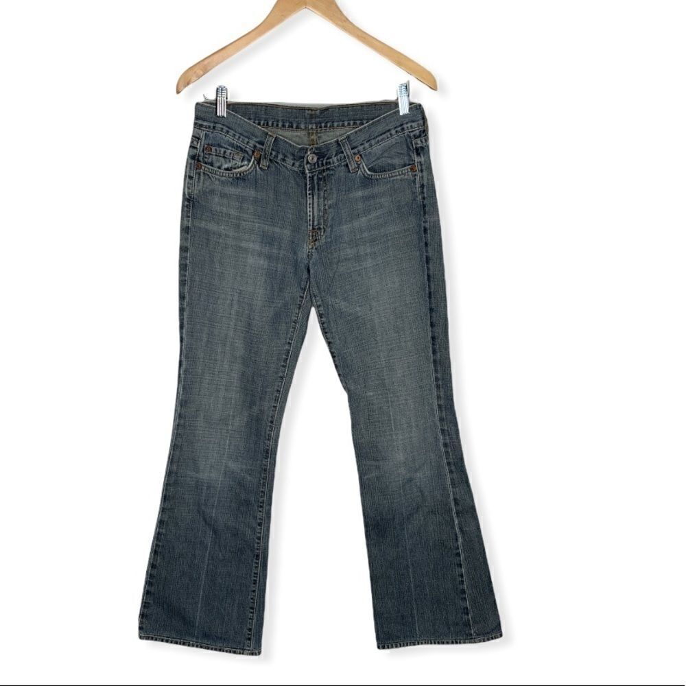 𝅺7 For All Mankind Flared Jeans